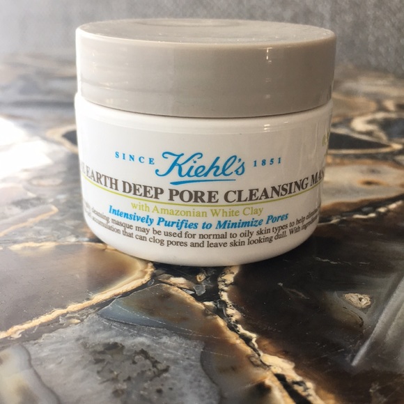 Kiehl’s Rare Earth Deep Pore Cleansing Masque - Picture 3 of 4